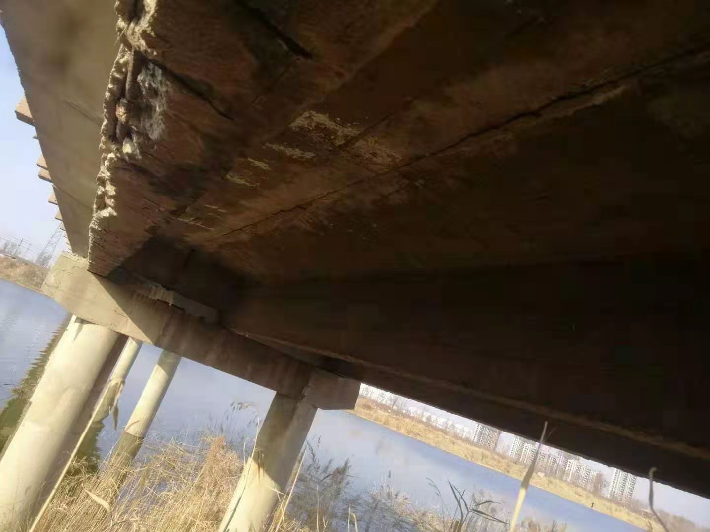 渝北道路桥梁结构的常见病害